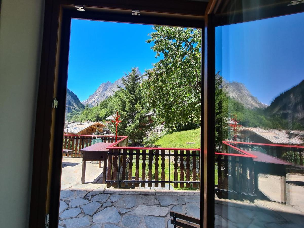 Hotel Dente Del Gigante Courmayeur Eksteriør bilde