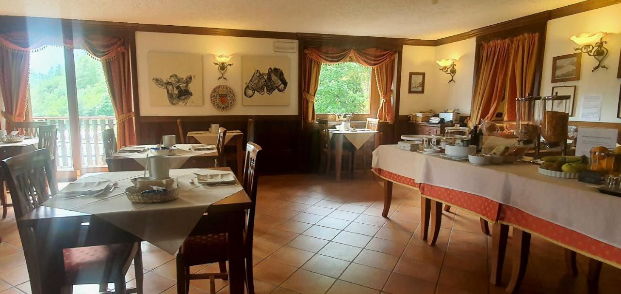 Hotel Dente Del Gigante Courmayeur Eksteriør bilde