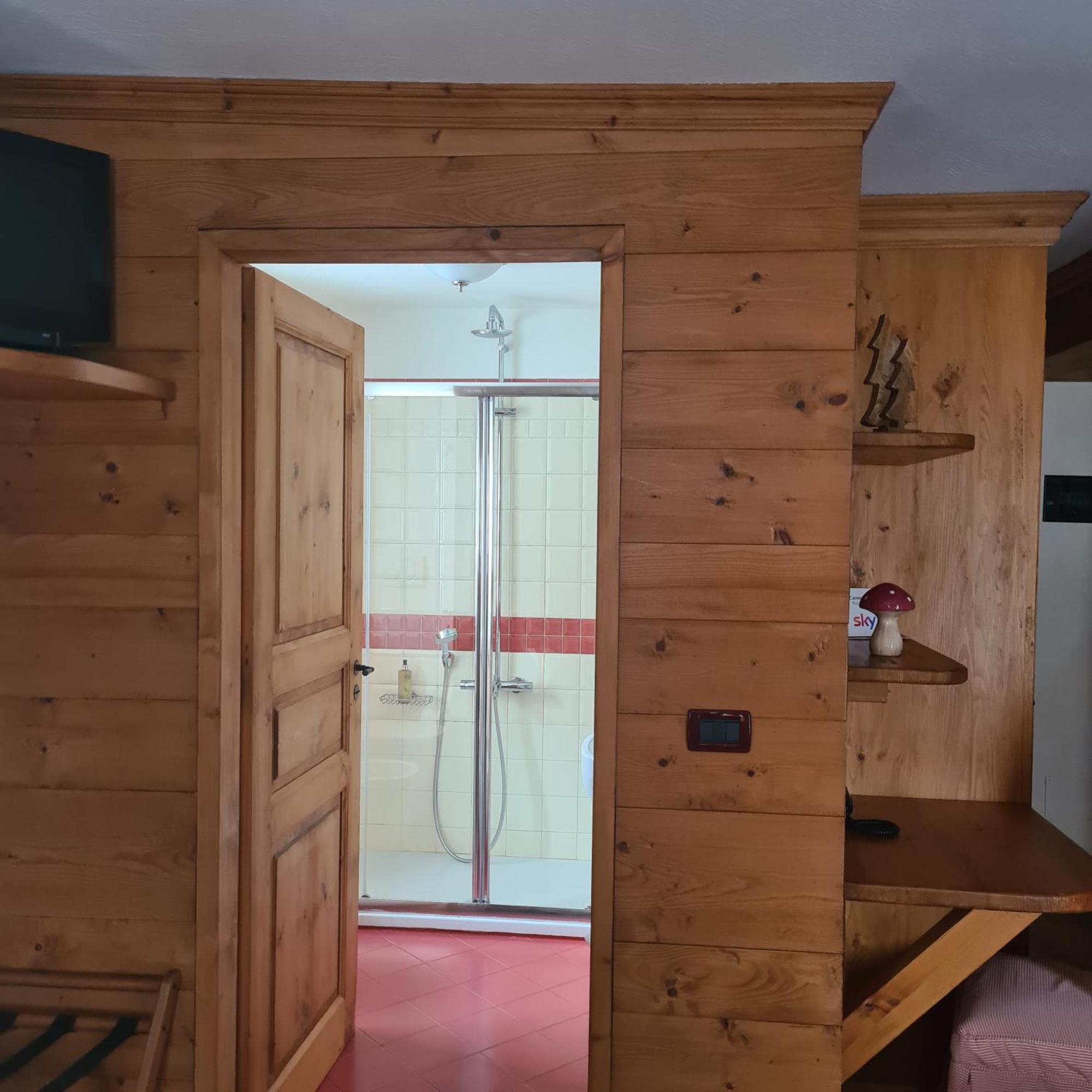 Hotel Dente Del Gigante Courmayeur Eksteriør bilde