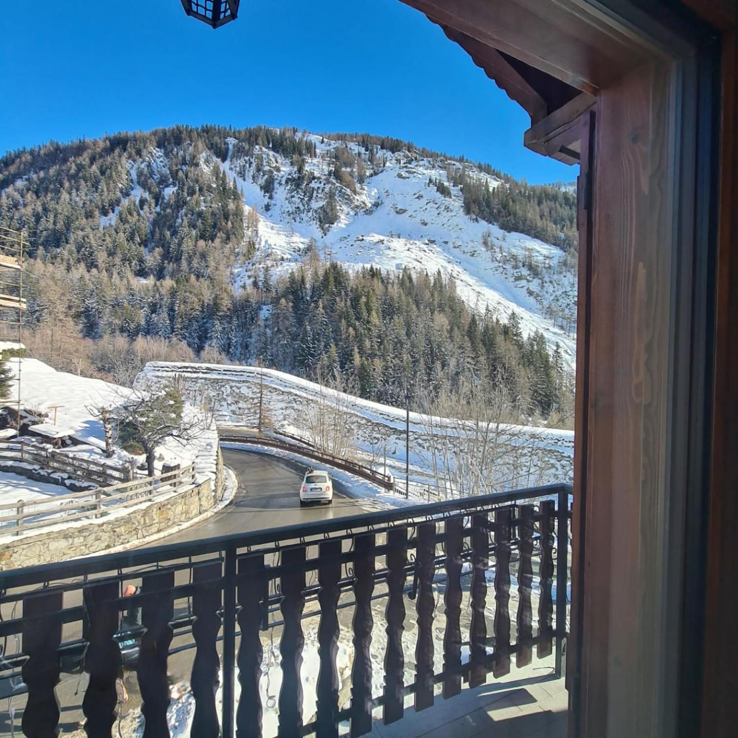 Hotel Dente Del Gigante Courmayeur Eksteriør bilde