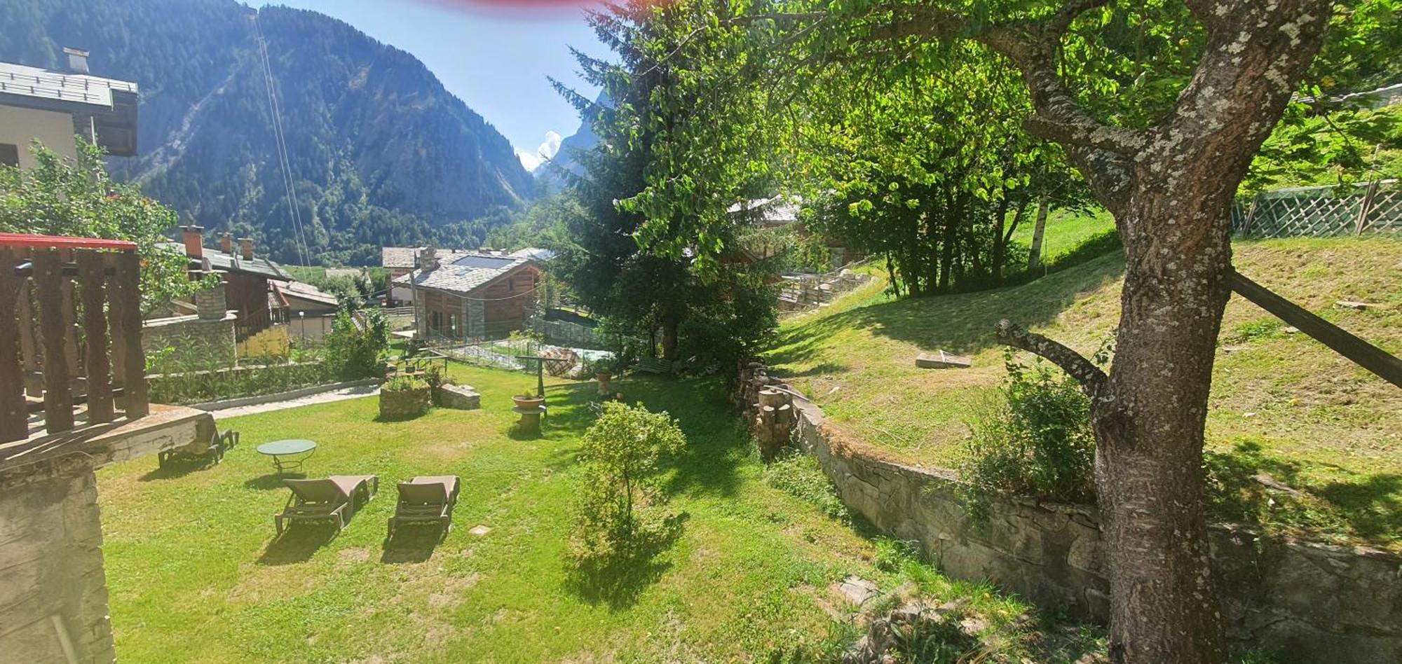 Hotel Dente Del Gigante Courmayeur Eksteriør bilde