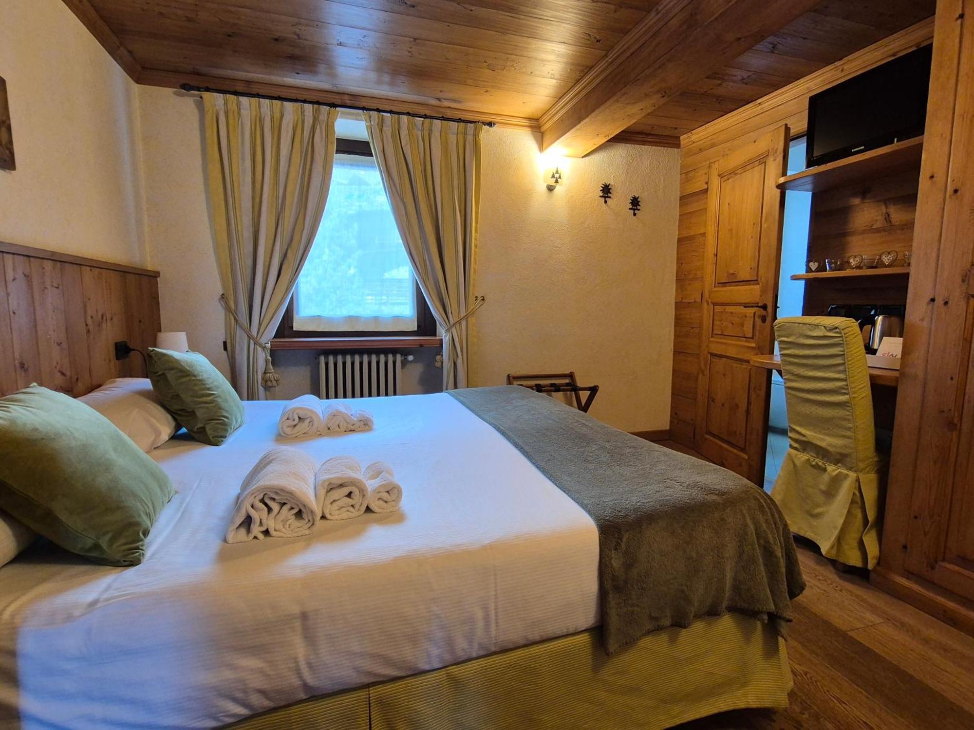 Hotel Dente Del Gigante Courmayeur Eksteriør bilde
