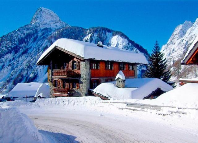 Hotel Dente Del Gigante Courmayeur Eksteriør bilde